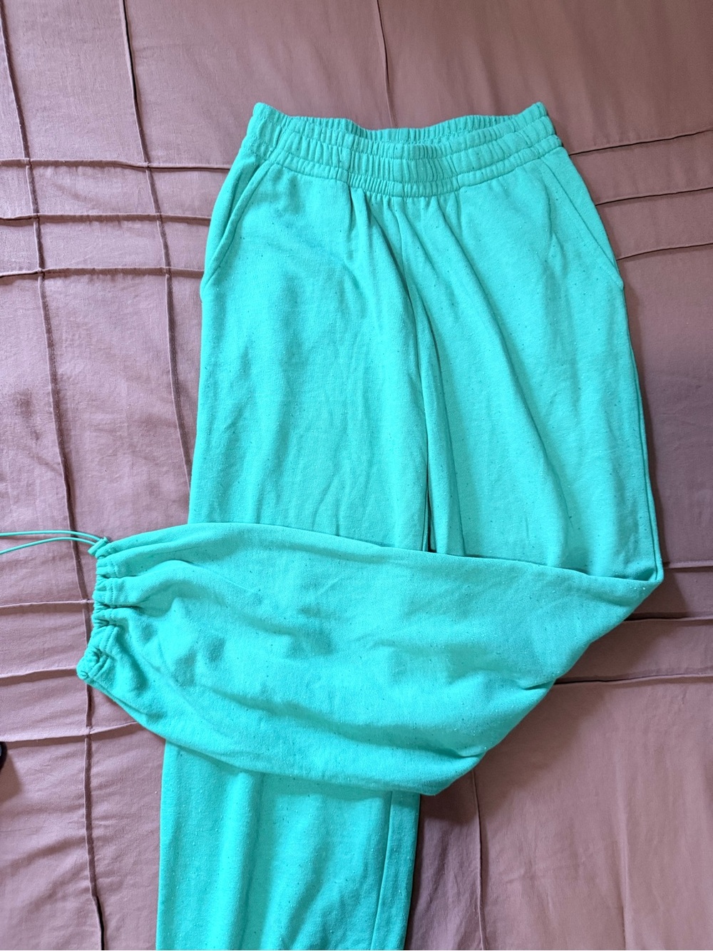 NWT Size XS Colsie Green Jogger Sweatpants